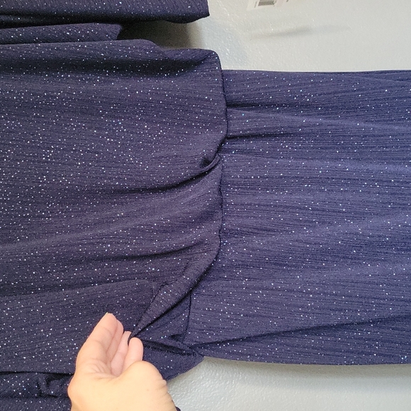 ✨️Beautiful Blue Sparkling Dress! - Picture 7 of 13